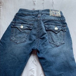 Size 27 True Religion skinny jeans